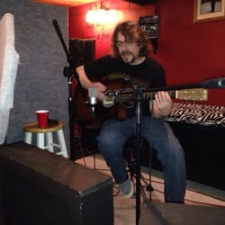 Warren Sound Studio - Tracking Dave and Gift Venezio for their debut album. Dave laying down guitar tracks with his new Martin.