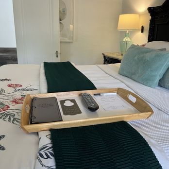 Winchester Lodge - Hotels Near Me - Fredericksburg, Texas