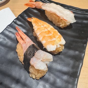 Waka Sakura - Shrimp lovers - Conveyor Belt Sushi Near Me - Gardena, California