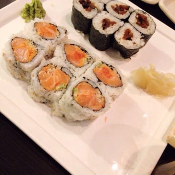 Wakame Sushi - Spicy Salmon Maki & Mushroom Maki - Japanese Near Me - Toronto, Ontario