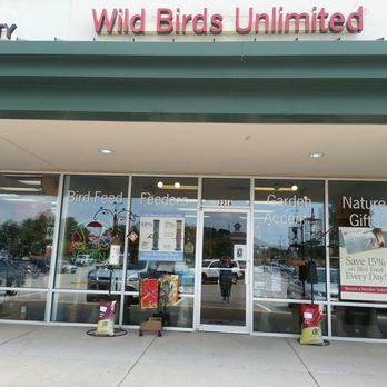 Wild Birds Unlimited - Located In The Schnuck's Plaza - Bird Shops Near Me - Edwardsville, Illinois Wild Birds Unlimited - Located In The Schnuck's Plaza - Bird Shops Near Me - Edwardsville, Illinois