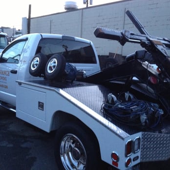 Advance Towing - %10 Discount on Your Next Tow - Towing Near Me - Vancouver, British Columbia Advance Towing - %10 Discount on Your Next Tow - Towing Near Me - Vancouver, British Columbia