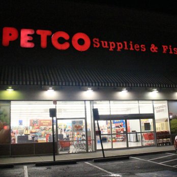 Petco - Pet Training Near Me - Fairfax, Virginia