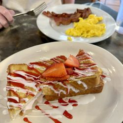 Ramblin Roads - Stuffed French Toast Combo