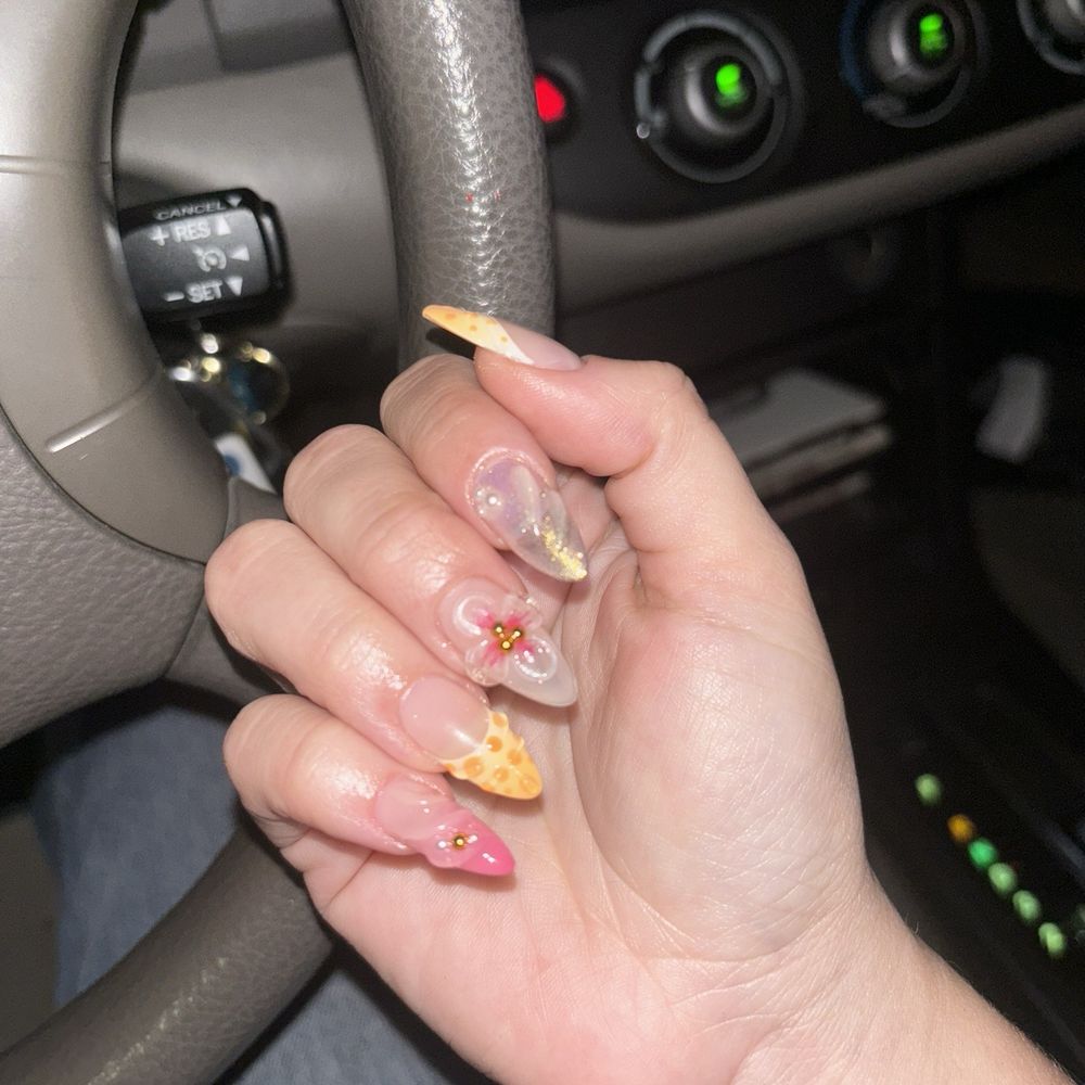 Nail Social Salon - Medium Gel X Almond set, a pretty summery vibe - Nail Salons Near Me - Redlands, California Nail Social Salon - Medium Gel X Almond set, a pretty summery vibe - Nail Salons Near Me - Redlands, California