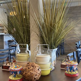 Thai Bistro - Assorted decorations - Thai Near Me - Boise, Idaho