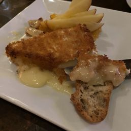 Panko Brie with apple and apricot compote