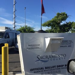 Sacramento County Voter Registration & Elections - Put your ballot into this box pls! :)