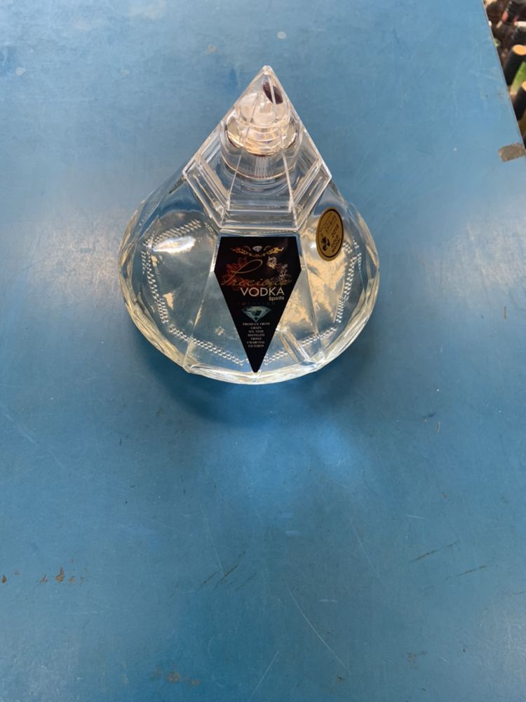 15 Photos 1907 B Hewitt Ave, Everett, Washington Beer, Wine