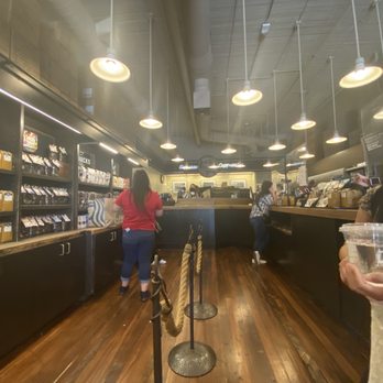 Starbucks - Small shop - Coffee & Tea Near Me - Seattle, Washington Starbucks - Small shop - Coffee & Tea Near Me - Seattle, Washington