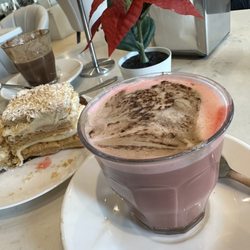 San Valentino - Red velvet latte