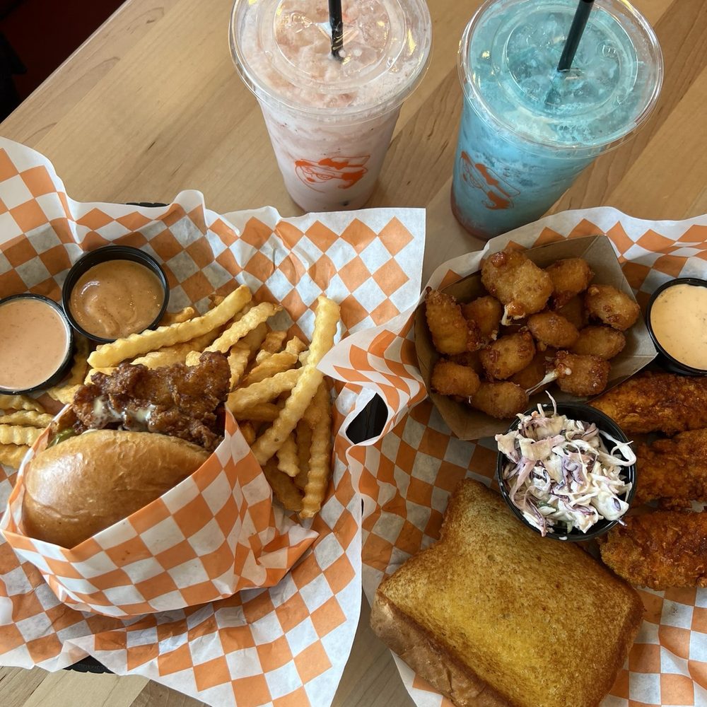 Minnie Bird - Chicken Shop Near Me - Schaumburg, Illinois Minnie Bird - Chicken Shop Near Me - Schaumburg, Illinois