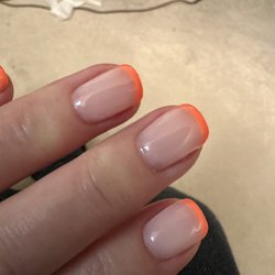 Daisy Nails and Spa - Coloured French tips