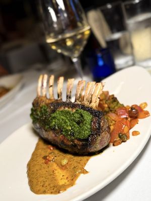 Alla Famiglia by null