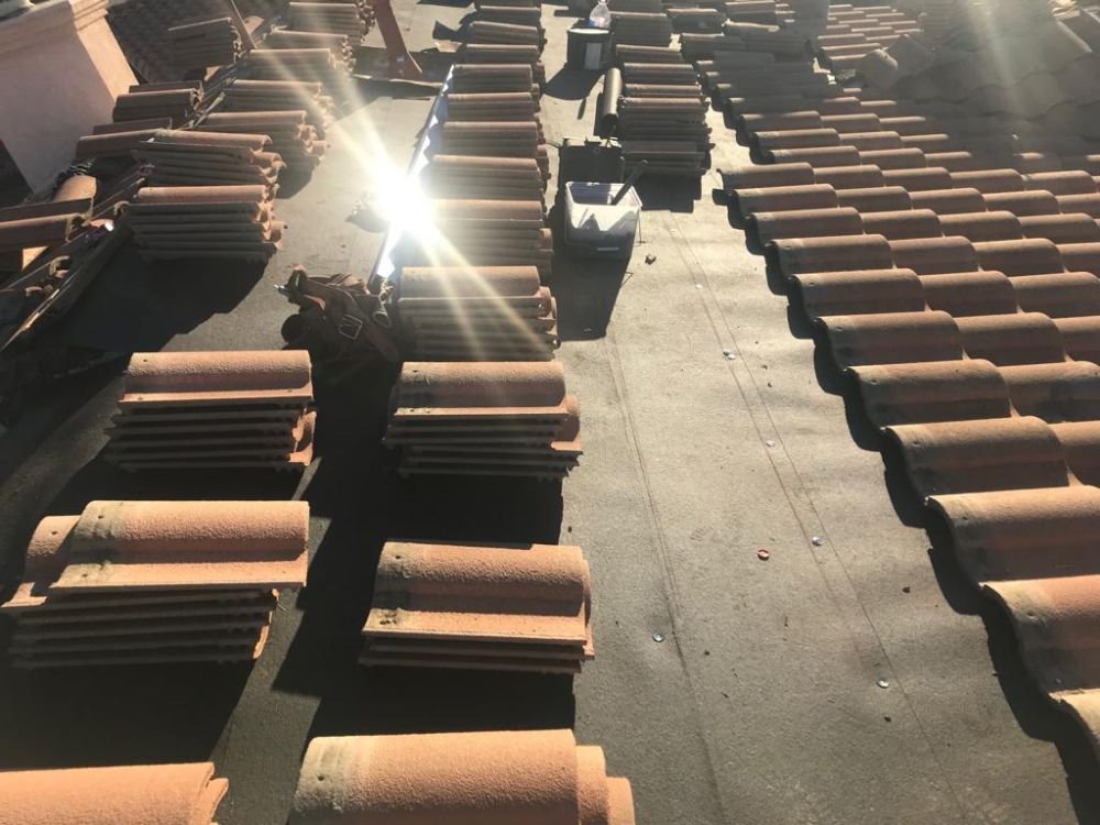 Slide of More Roofing