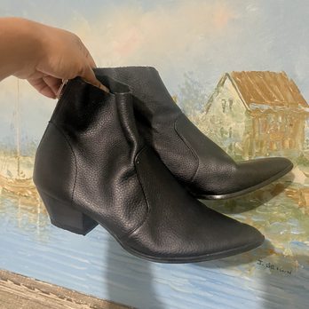 Downtown Shoe Repair - Excellent job on replacement taps - Steve Madden Boots - Shoe Repair Near Me - Providence, Rhode Island Downtown Shoe Repair - Excellent job on replacement taps - Steve Madden Boots - Shoe Repair Near Me - Providence, Rhode Island