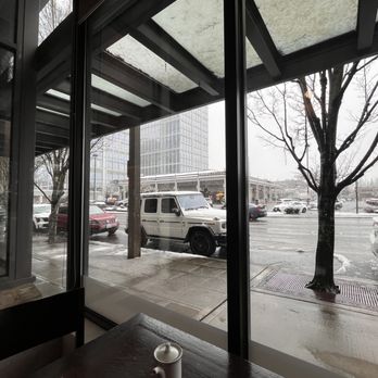 THeKOi - outside view - Sushi Bars Near Me - Bellevue, Washington
