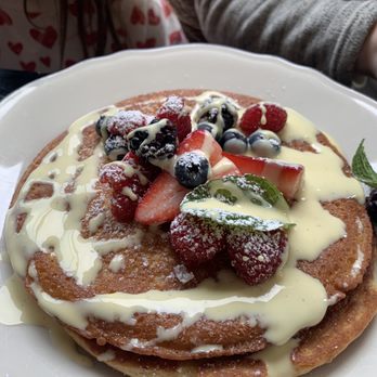 Ben Paris - Ricotta pancakes with vanilla bean anglaise - New American Near Me - Seattle, Washington Ben Paris - Ricotta pancakes with vanilla bean anglaise - New American Near Me - Seattle, Washington