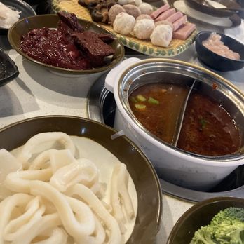 Hot Pot City - They offer 2 soup base in one pot, added $1. - Chinese Near Me - Rockville, Maryland