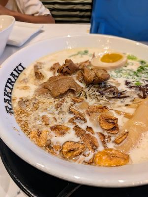 RAKIRAKI Ramen & Tsukemen by null