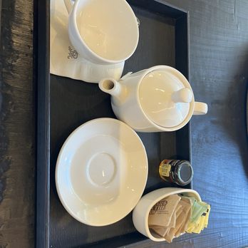 The St. Regis Chicago - Tea - Hotels Near Me - Chicago, Illinois