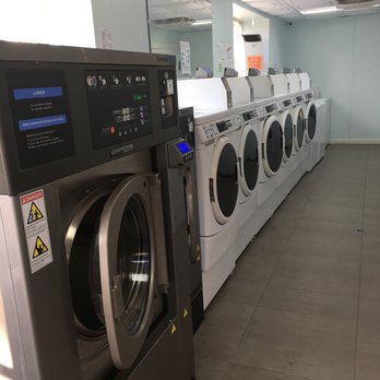 Pearl Street Laundry - 12 washers. 2 high efficiency new commercial washer , perfect for wash heavy load - Laundry Services Near Me - Cambridge, Massachusetts Pearl Street Laundry - 12 washers. 2 high efficiency new commercial washer , perfect for wash heavy load - Laundry Services Near Me - Cambridge, Massachusetts