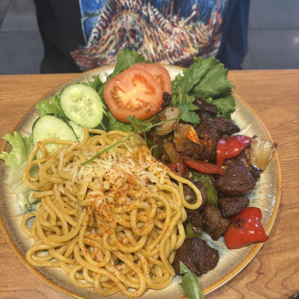 Me’s Kitchen - Bò Lúc Lac - Vietnamese Near Me - Sacramento, California