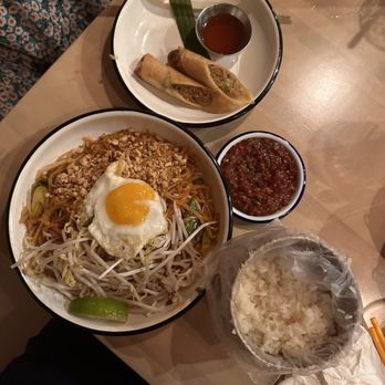Gai Noi - Pad Thai - Desserts Near Me - Minneapolis, Minnesota Gai Noi - Pad Thai - Desserts Near Me - Minneapolis, Minnesota