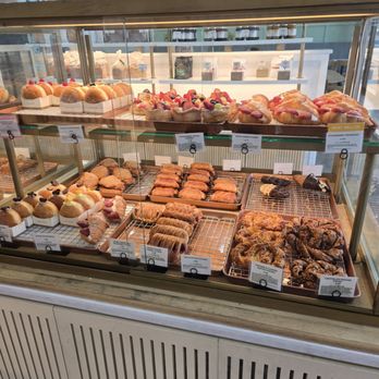Tous Les Jours - Bakeries Near Me - Ballwin, Missouri