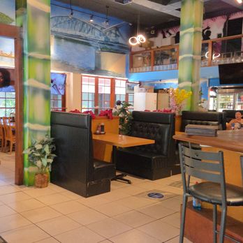 Pho Viet - Inside - Vietnamese Near Me - Honolulu, Hawaii