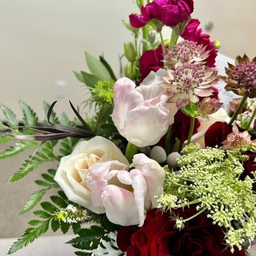Farmhouse Box and Bloom - Florists Near Me Farmhouse Box and Bloom - Florists Near Me