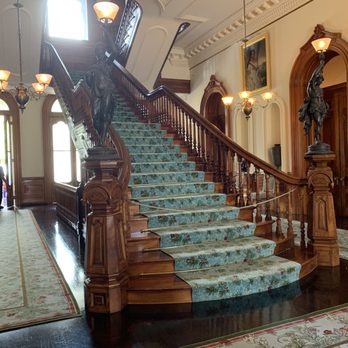 Iolani Palace - Central staircase - Museums Near Me - Honolulu, Hawaii