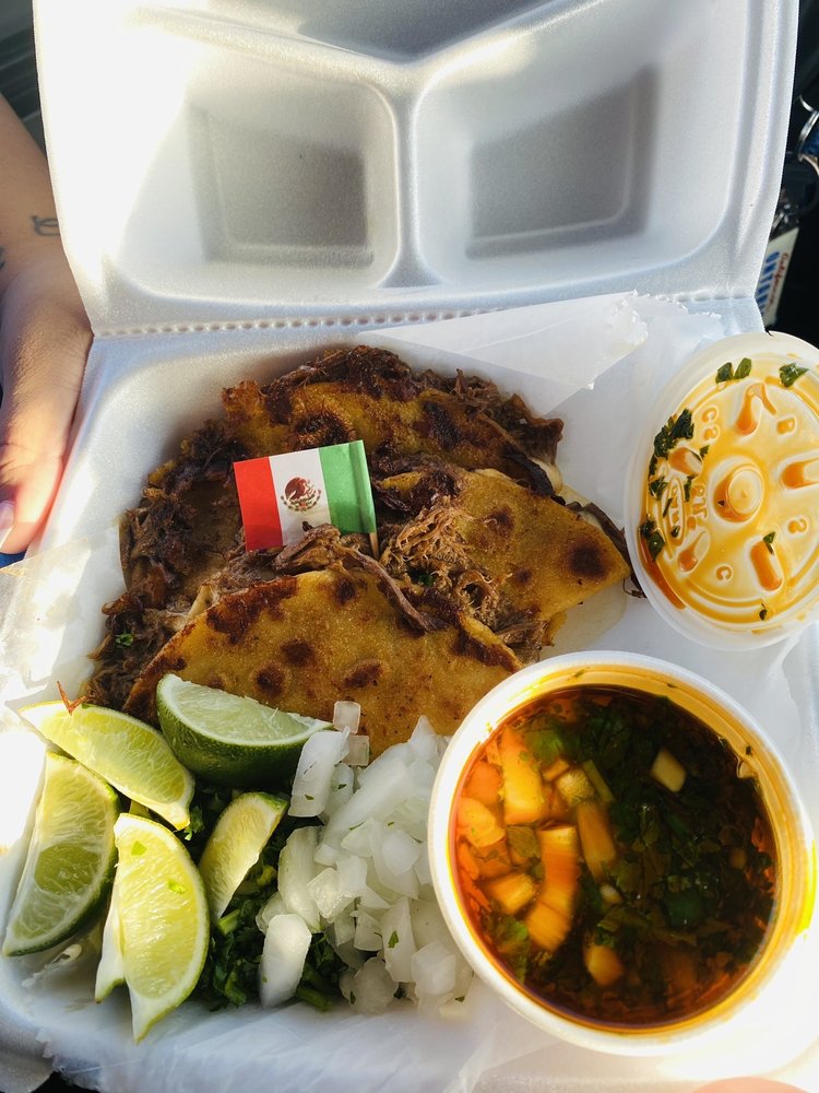 JUNIORS TACOS Updated September 2024 23 Photos & 10 Reviews 13102