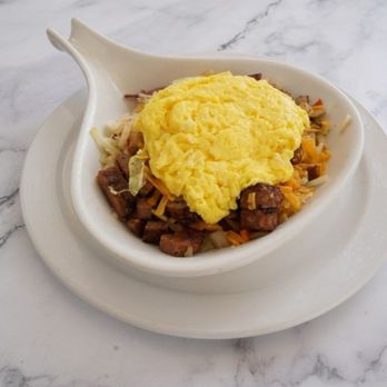 Grand Rising Cafe - Everything Skillet - Comfort Food Near Me - Chicago, Illinois Grand Rising Cafe - Everything Skillet - Comfort Food Near Me - Chicago, Illinois