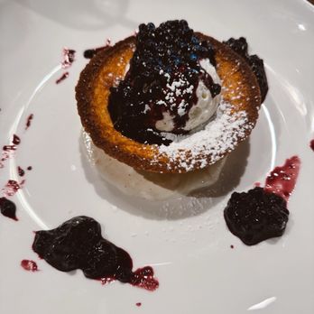 Cooper’s Hawk Winery & Restaurant - Lemon Butter Cake - Wine Bars Near Me - Avon, Indiana Cooper’s Hawk Winery & Restaurant - Lemon Butter Cake - Wine Bars Near Me - Avon, Indiana