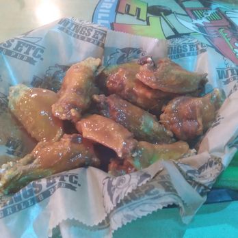 Wings Etc - 10 Hot Wings - Sports Bars Near Me - Kendallville, Indiana Wings Etc - 10 Hot Wings - Sports Bars Near Me - Kendallville, Indiana