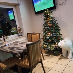 Pizzeria Sofia - Weniger gemütlicher Innenraum. Abholung wird groß geschrieben.