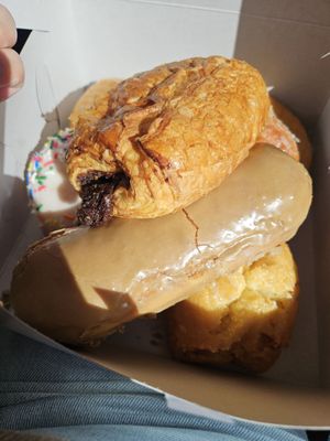 BoSa Donuts by null
