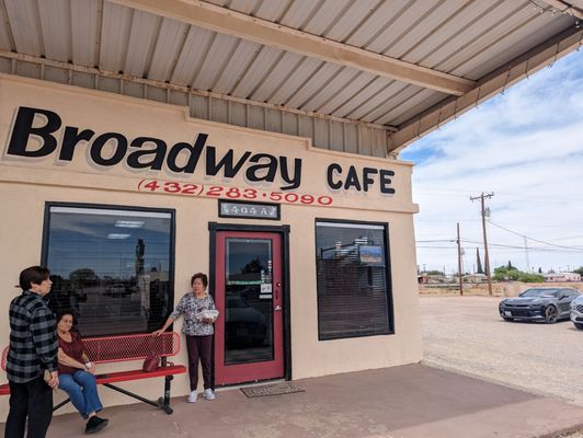 Broadway Café by null