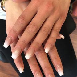 Ombré dip powder