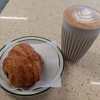 Candor Coffee - March 2022 - Nice place to sit down and do some work. - Coffee & Tea Near Me - Renton, Washington