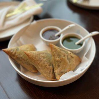 Kismet Estate Winery - SAMOSAS - Wineries Near Me - Oliver, British Columbia Kismet Estate Winery - SAMOSAS - Wineries Near Me - Oliver, British Columbia