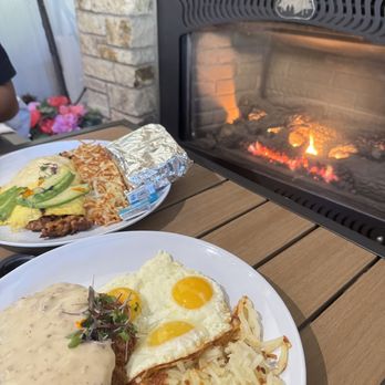 Mama's Egg House - Breakfast & Brunch Near Me - Idyllwild, California