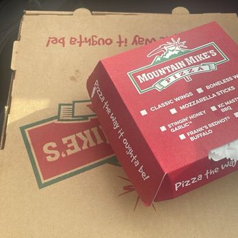 Mountain Mike's Pizza - Pizza Near Me - Eureka, California