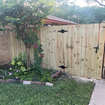 South Texas Fence - Fences & Gates Near Me - Converse, Texas South Texas Fence - Fences & Gates Near Me - Converse, Texas