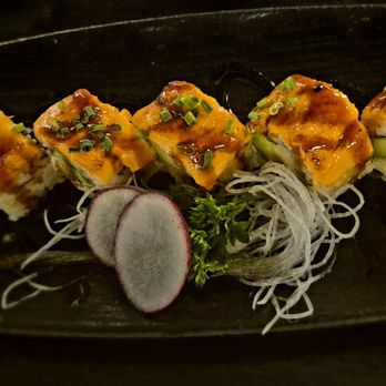 Oiza - Sushi Bars Near Me - Fresno, California