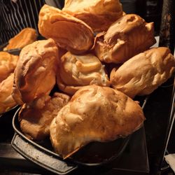 Toby Carvery - Hilsea - Yorkshire puddings!!! So puffy and delicious.