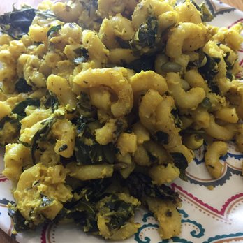Juicy Brew - Vegan Mac and Cheese - Vegan Near Me - Honolulu, Hawaii Juicy Brew - Vegan Mac and Cheese - Vegan Near Me - Honolulu, Hawaii