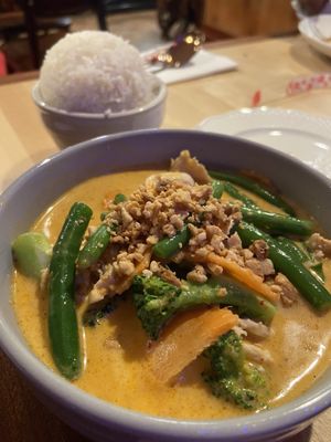 Saeng Thai House by null