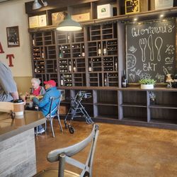 Giovanni's Italian Restaurant - The aesthetic choices delight and deepens the multi layered ambiance